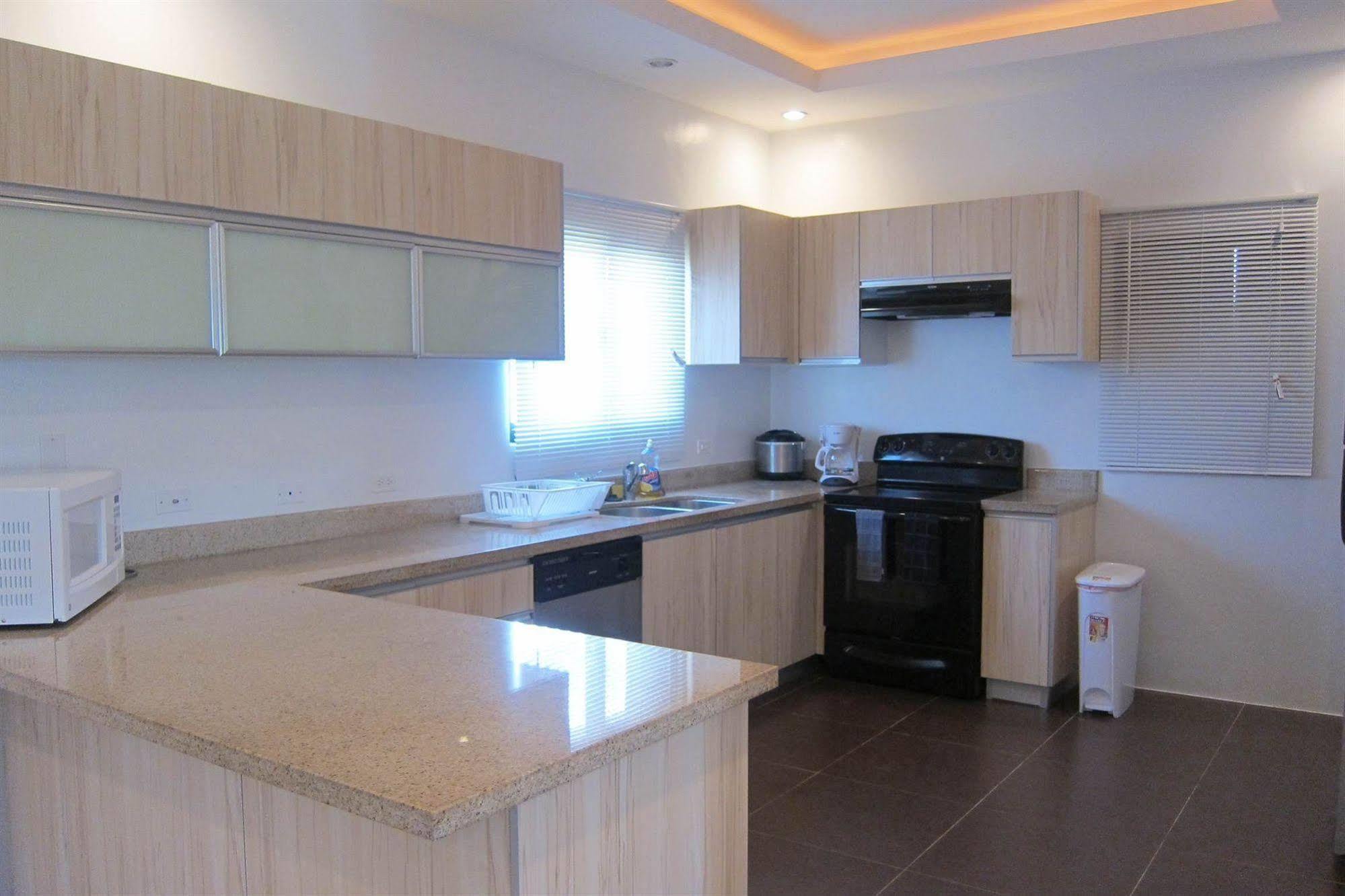 Tumon Bel-Air Serviced Residence Экстерьер фото